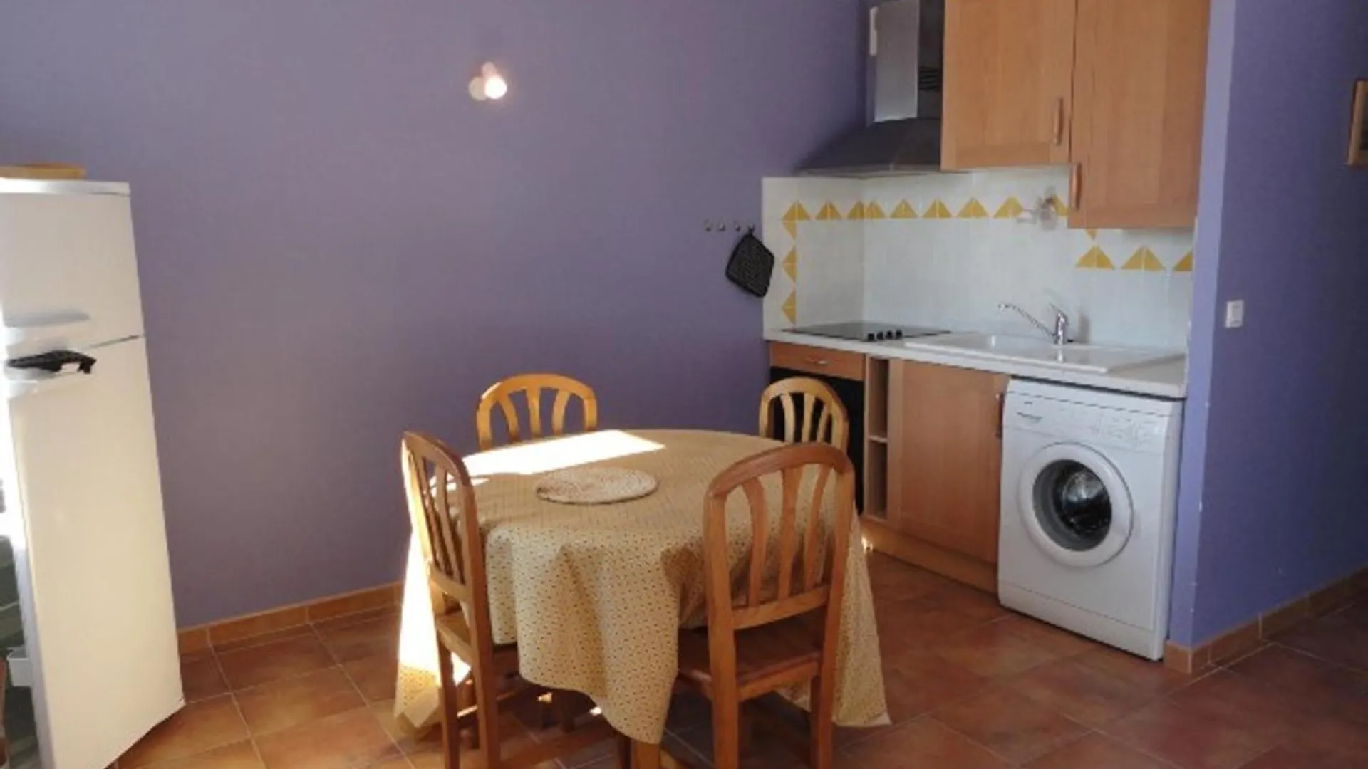 Studio Familial Paisible Avec Piscine Au Coeur De Valensole - Fr-1-822-3 Brunet France