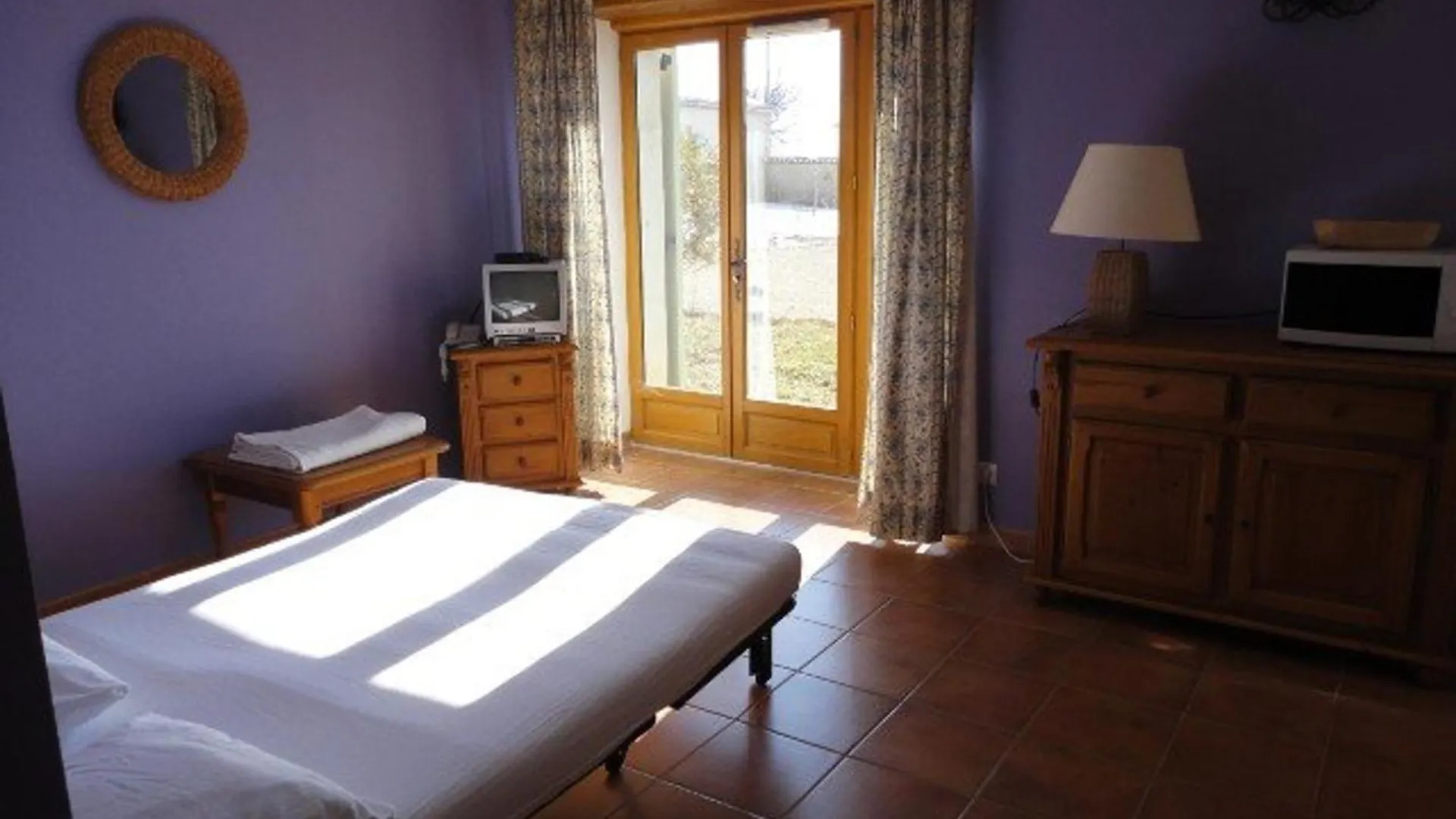 Studio Familial Paisible Avec Piscine Au Coeur De Valensole - Fr-1-822-3 Brunet